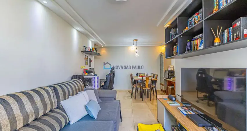 Apartamento à venda na Saúde, Próximo ao Metrô - 03 quartos e 01 vaga!