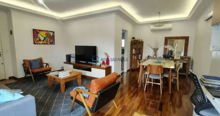 Apartamento com 120 metros 3 dormitórios, 3 vagas na Saúde à venda.