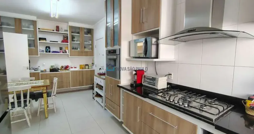 Apartamento com 120 metros 3 dormitórios, 3 vagas na Saúde à venda.
