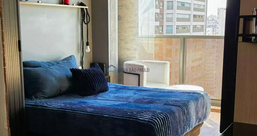 Studio 30 m² mobiliado, pé-direito duplo, próximo ao metrô Moema, ideal para investimento