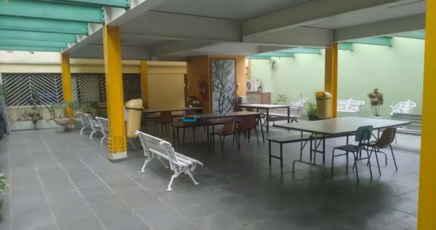 Prédio com 20 salas à venda na Rua Vigário Albernaz, --, Vila Gumercindo, São Paulo