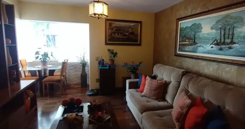 Apartamento à venda de 67m², 2 dormitórios, 1 vaga, próximo do metrô.