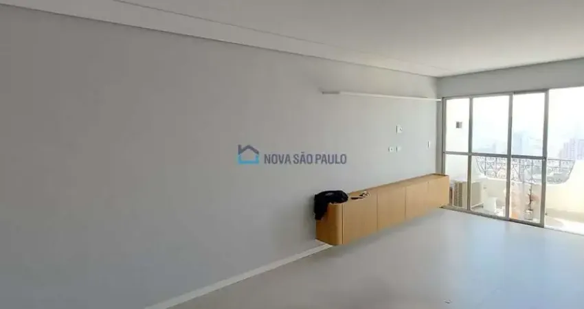 Apartamento recém reformado com 2 quartos (1 suíte), lavabo e 1 vaga na Vila Mariana perto de metrô!
