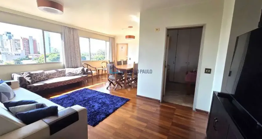 Apartamento à venda em Santo Amaro, a 250 mts Metrô, 3 dormitórios