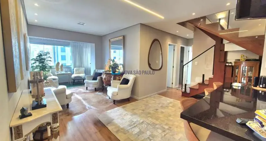 Cobertura duplex com 159m³ com e 4 vagas e espaço gourmet amplo. Totalmente modernizada!