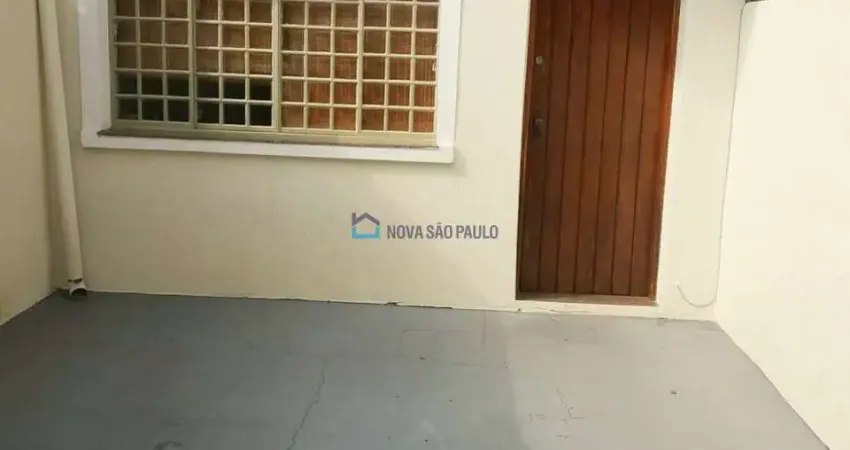 Casa no Brooklin Vila Cordeiro com 2 Quartos Quintal e 2 Vagas