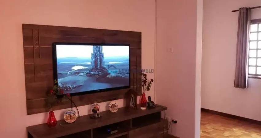 Casa à venda na Cidade Vargas com 5 quartos e 3 vagas de garagem.