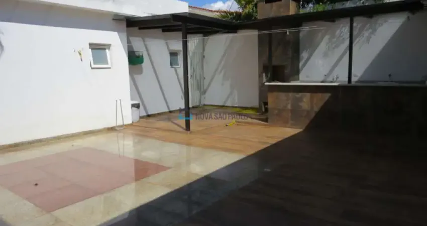 Planalto Paulista 10 x 44, Casa Térrea 3 Suítes e 6 Vagas, Bom Espaço Gourmet