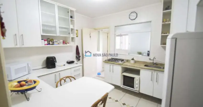 Apartamento na Saúde