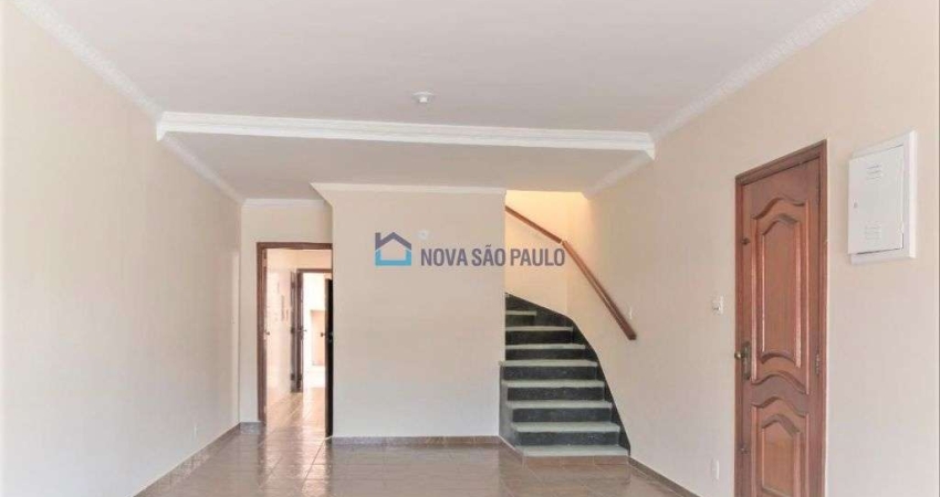 Casa com 4 dormitórios no Planalto Paulista