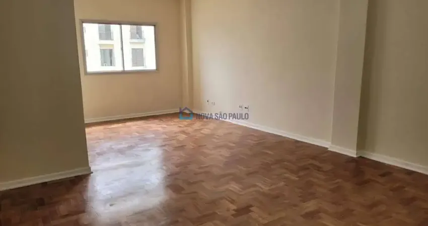 Apartamento com 3 quartos à venda na Rua das Rosas, --, Mirandópolis, São Paulo