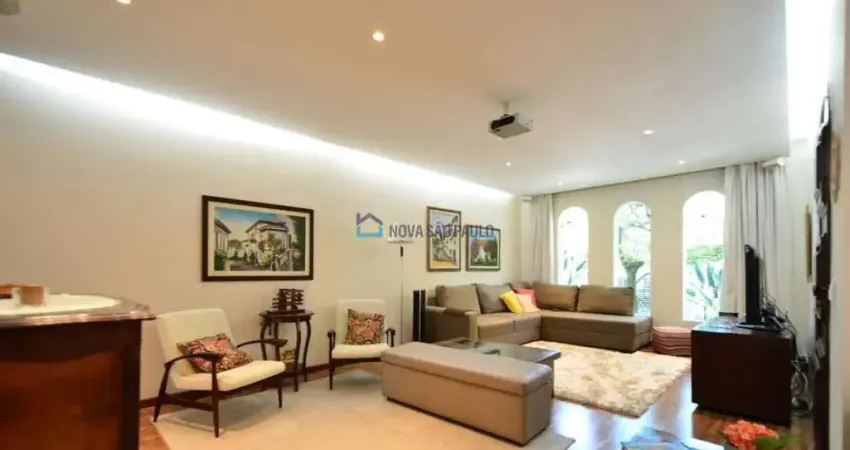 Amplo sobrado à venda na vila clementino! excelente oportunidade: imóvel espaçoso, com quintal.