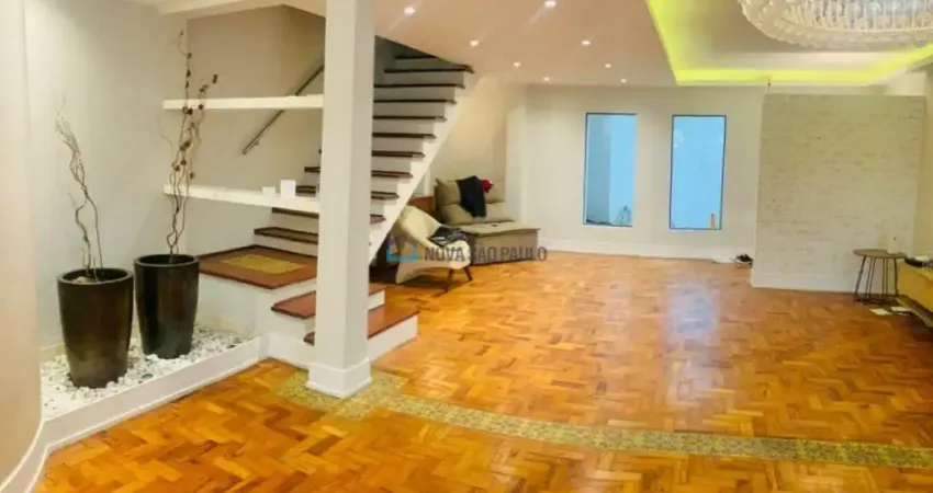 Sobrado de 350m², na Vila Mariana com piscina e 4 dormitórios