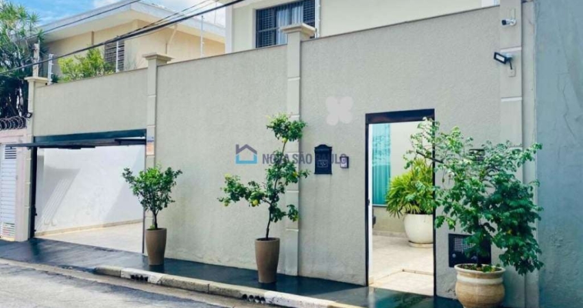 Planalto Paulista Casa de Vila 255 m², Moderna com 3 Dormitórios, 4 Vagas