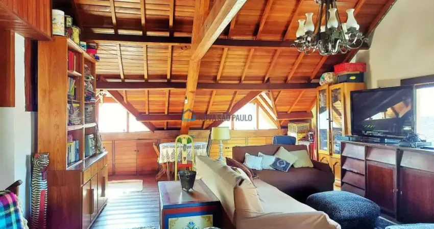 Casa Sobrado| Venda| Moema|4 Quartos| 2 suítes| 280 m²|4 vagas| R$ 2.960.000