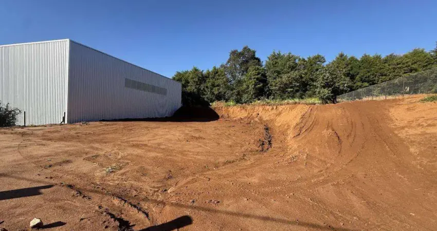 Lote/Terreno à venda no Bairro Cocão com 1000 m² de área privativa
