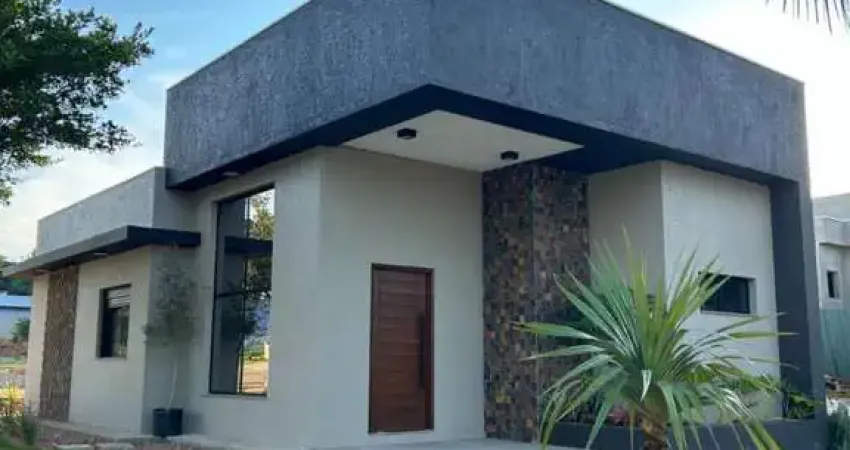 Casa de condomínio 3 dormitórios à venda no Bairro Centro com 100 m² de área privativa - 4 vagas de garagem