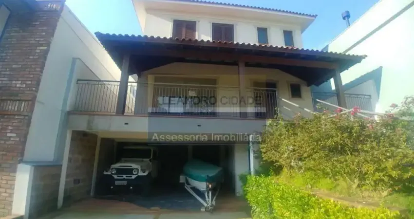 Casa de condomínio 3 dormitórios à venda no Bairro Condomínio Buena Vista com 231 m² de área privativa - 2 vagas de garagem