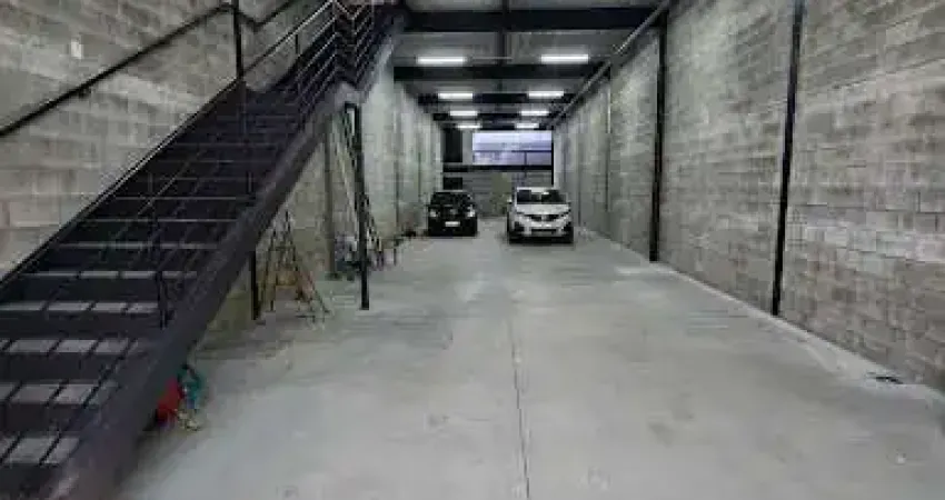 Galpão, 440 m² - venda por R$ 2.650.000,00 ou aluguel por R$ 15.811,00/mês - Santo Antônio - São Caetano do Sul/SP