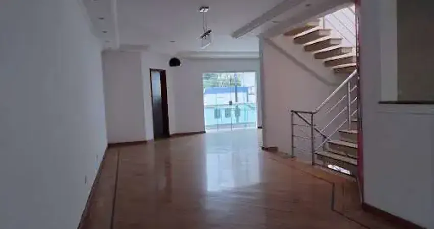 Sobrado com 3 dormitórios à venda, 228 m² por R$ 1.100.000,00 - Vila Gilda - Santo André/SP