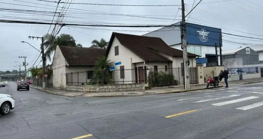 CASA no ANITA GARIBALDI com 3 quartos para VENDA, 300 m²