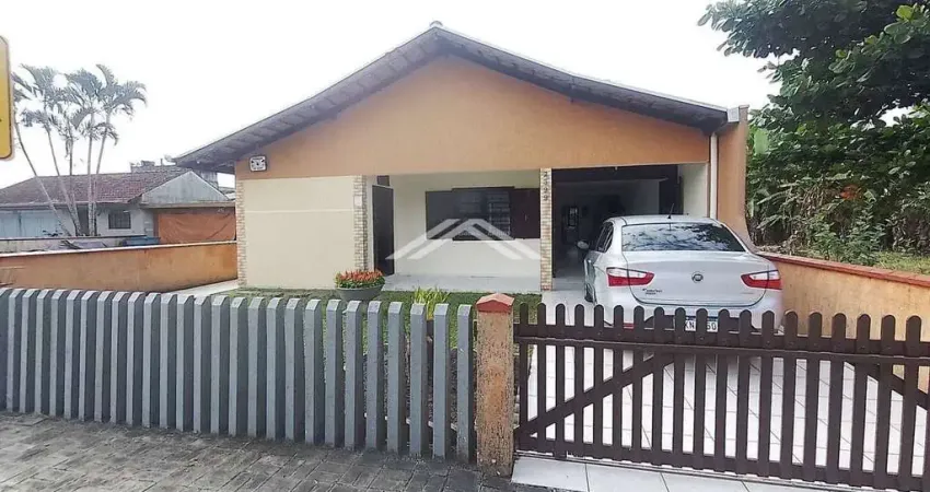 Casa com 4 dormitórios à venda, 162 m² por r$ 700.000,00 - brasília - itapoá sc