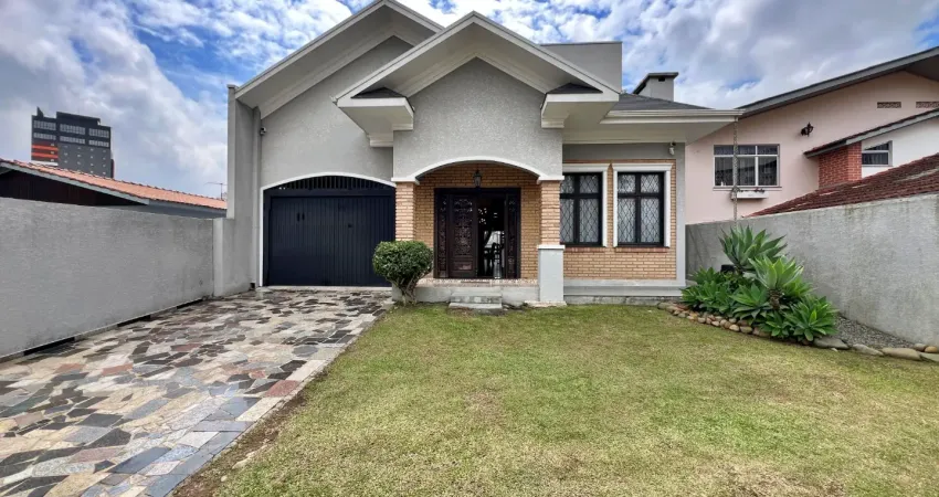 Casa com 3 quartos à venda na Rua Barão do Cerro Azul, 168, Centro, São José dos Pinhais