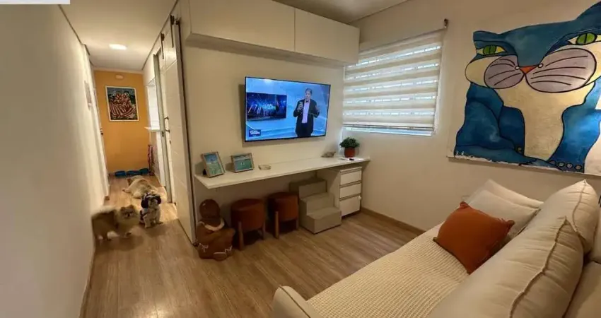 Apartamento à venda na Ponta da Praia: 1 quarto, 1 sala, 1 banheiro, 1 vaga de garagem, 47m² em Santos-SP!