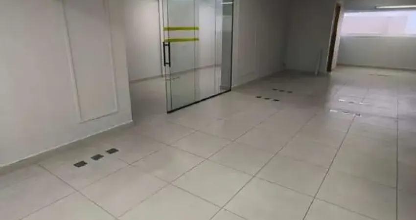 Excelente oportunidade de locação comercial em condomínio de alto padrão em Santos-SP.