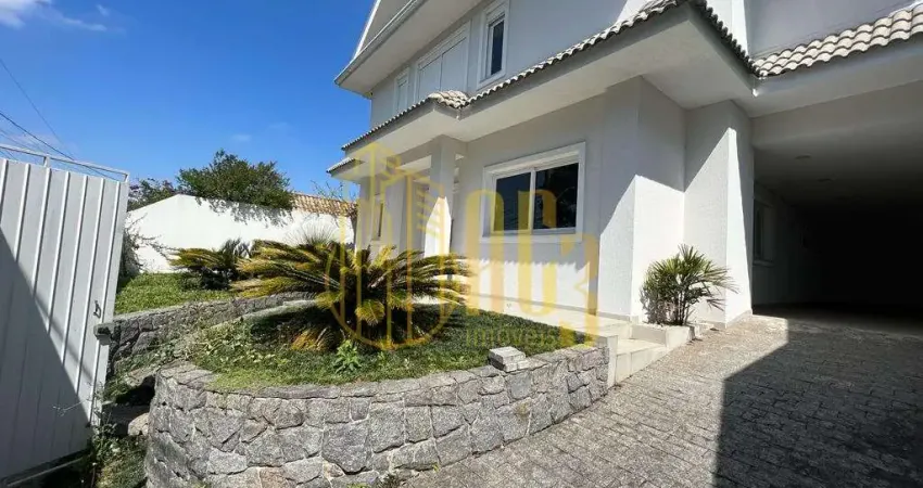 Casa no bairro Cascatinha em Curitiba