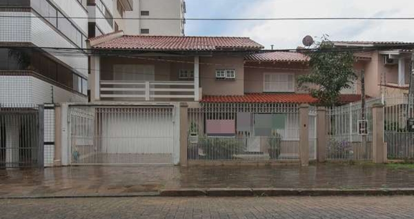 CASA 3D no bairro Jardim Planalto em Porto Alegre