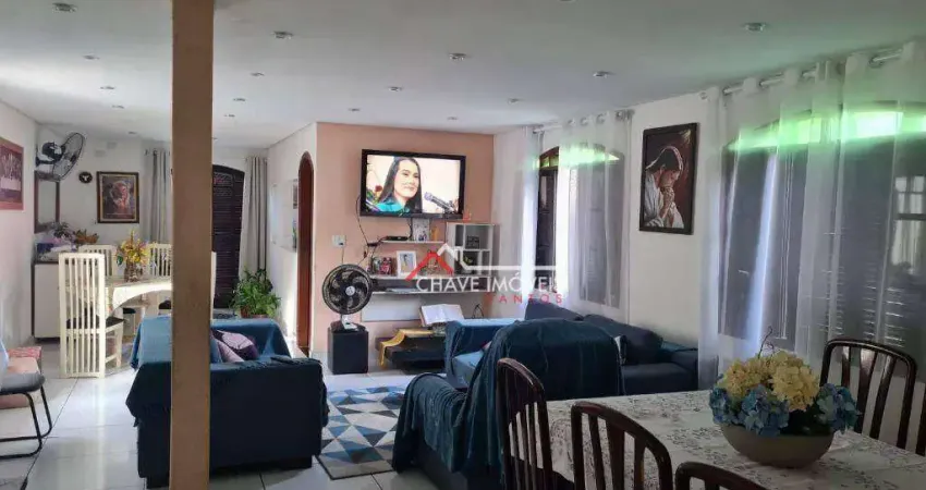 Sobrado com 3 dormitórios à venda, 182 m² por R$ 840.000,00 - Aparecida - Santos/SP