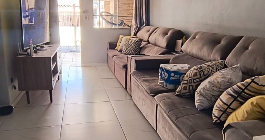 Casa com 3 quartos à venda na Rua Tijucas do Sul, 995, Sítio Cercado, Curitiba