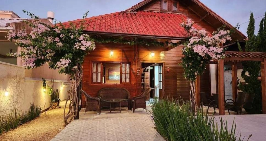 Casa à venda no bairro Ponta do Papagaio - Palhoça/SC