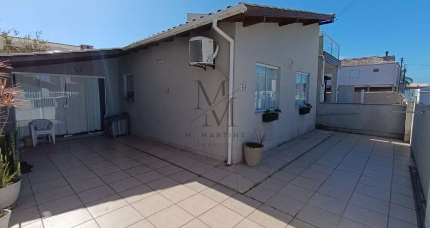 Casa com 2 quartos à venda na Ponta do Papagaio, Palhoça 