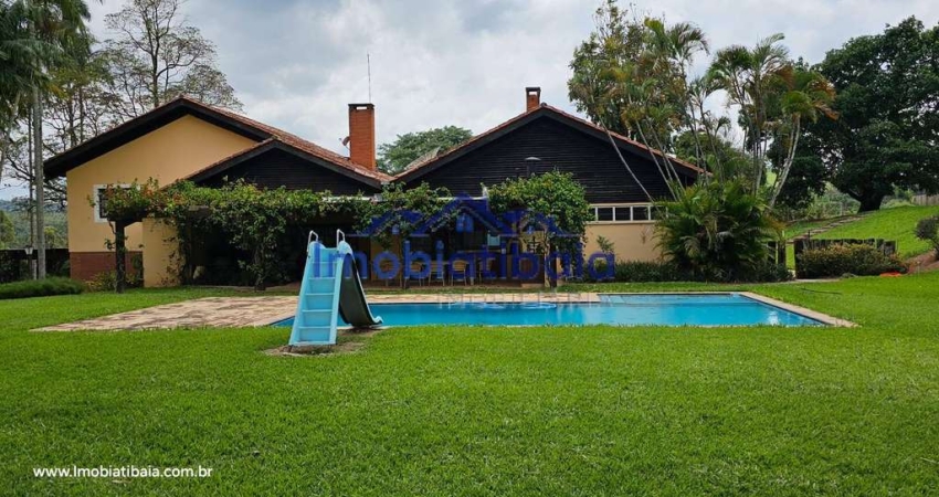 Fazenda à venda com nascente, cachoeira e lago em Amparo - 128 alqueires