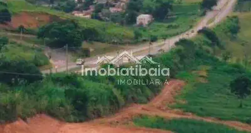 Terreno à venda as margens da rodovia em Piracaia - 17.000m²