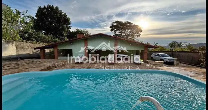 Chácara à venda no bairro do Tanque em Atibaia - 1000m²