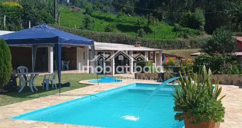 Chácara com lago à venda em Nazaré Paulista - Moinho 2 - 5.000m²