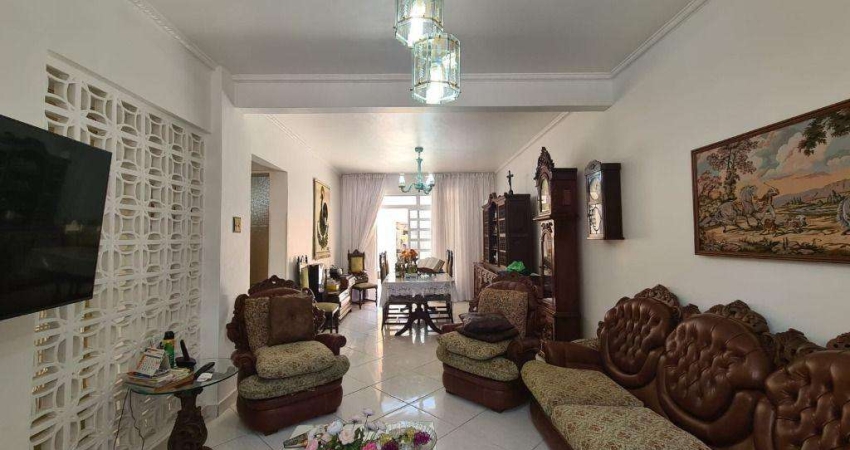 Sobrado com 5 dormitórios à venda, 195 m² por R$ 2.650.000,00 - Gonzaga - Santos/SP