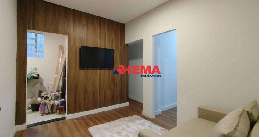 Apartamento com 2 dormitórios à venda, 55 m² por R$ 400.000,00 - Embaré - Santos/SP