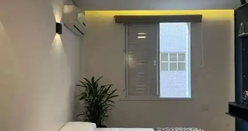 Kitnet / Stúdio para alugar na Avenida Presidente Wilson, José Menino, Santos