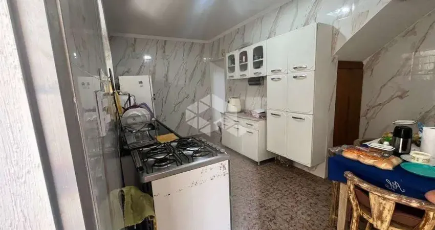 Casa com 2 quartos à venda na Hortênsia, 228, Vila Mariza Mazzei, São Paulo