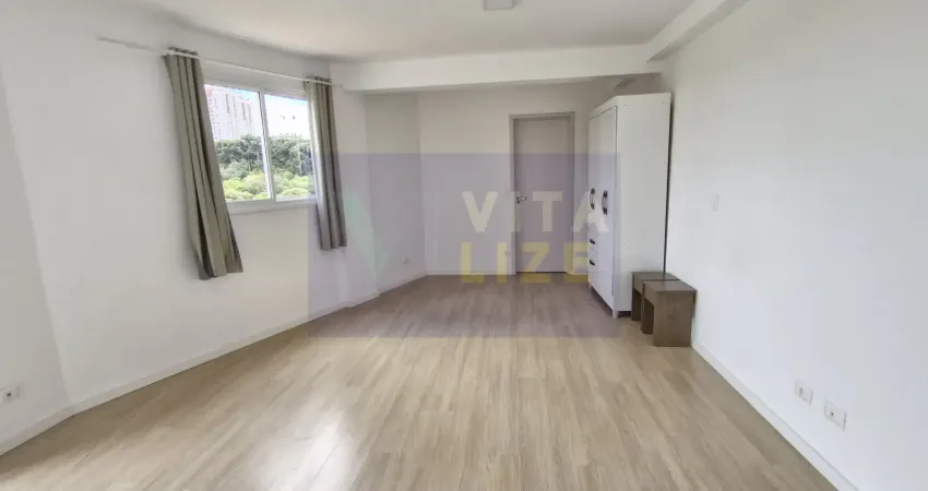 Oportunidade: studio semimobiliado com sacada próximo à utfpr (ecoville) e universidade positivo