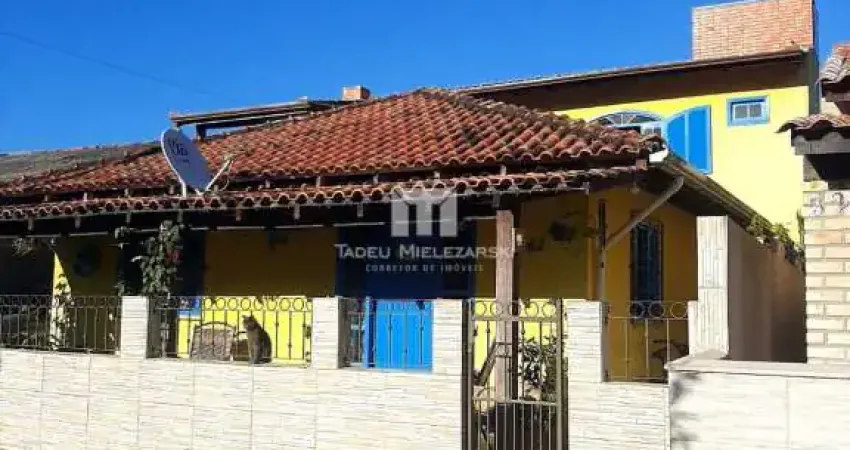 Casa com 3 quartos à venda no Balneário Perequê, Porto Belo 