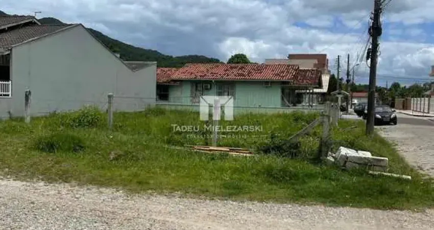 Terreno à venda no Balneário Perequê, Porto Belo