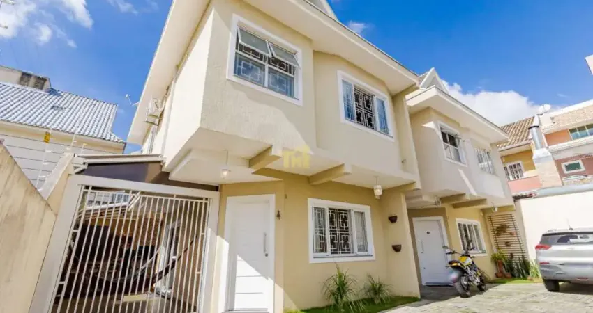 Sobrado em Condomínio no Atuba, com 3 quartos R$ 899.000,00