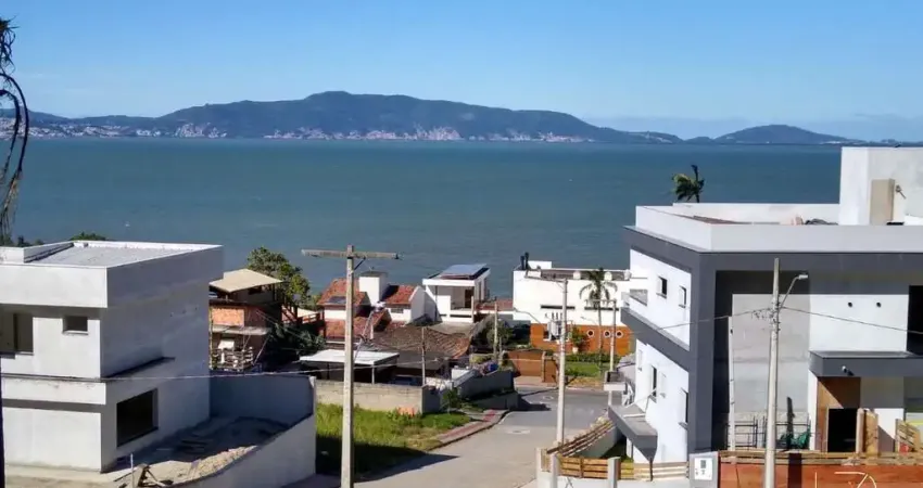 Terreno com linda vista mar na Ponta de Baixo São José/SC