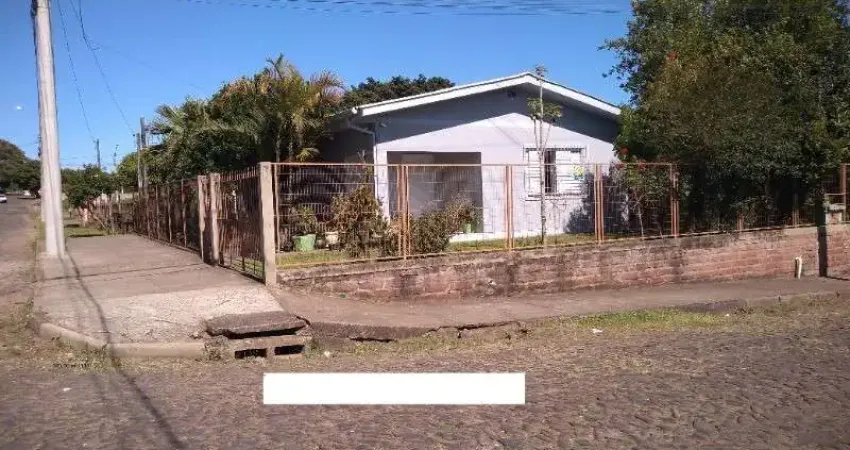 Casa com 3 quartos à venda na Rua Carlos Lourival Lampert, 502, São Paulo, Montenegro