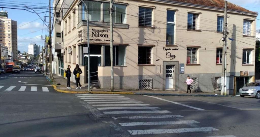 Conj. Coml. e Residencial no Centro de Montenegro -714